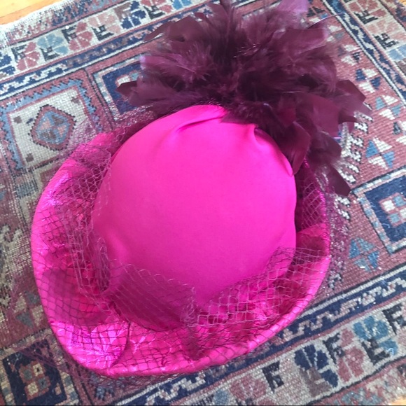 vintage feathered veiled hat - Picture 10 of 12